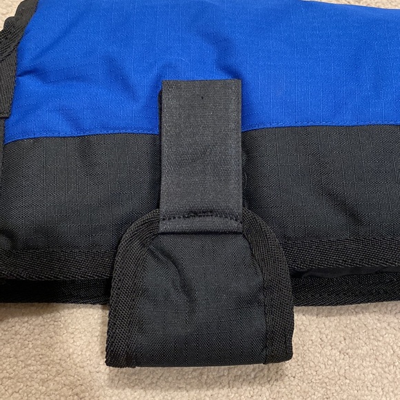 S Blue/Black Insulated Waterproof Dog Coat - Picture 7 of 10